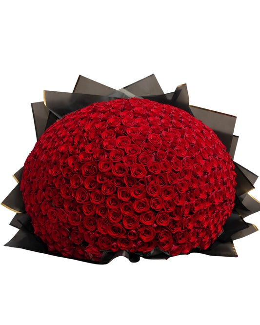 Mega Buquê De 300 Rosas